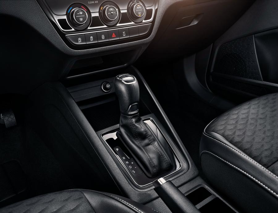 Детали интерьера Skoda Kamiq 2018 года  (CN) (фото 15 из 31)